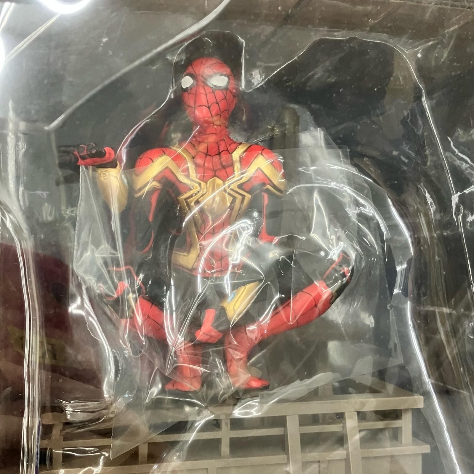 186000 新品未使用 ハッピーくじ MARVEL STUDIOS スパイダーマン