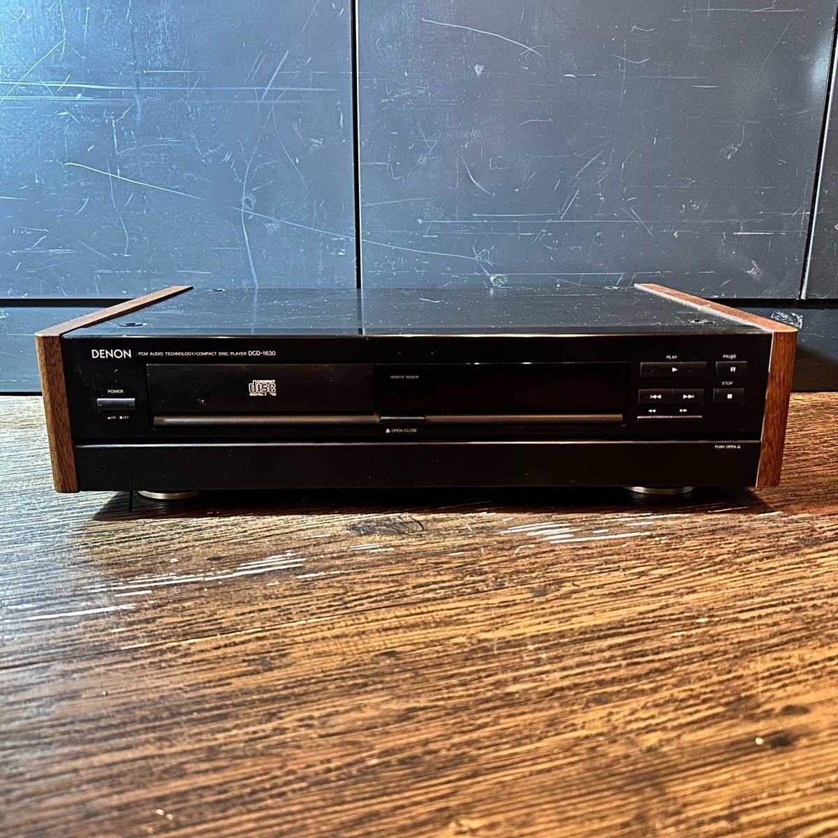 Denon DCD-1630 Compact Disc Player CDプレーヤー サイドウッド デノン