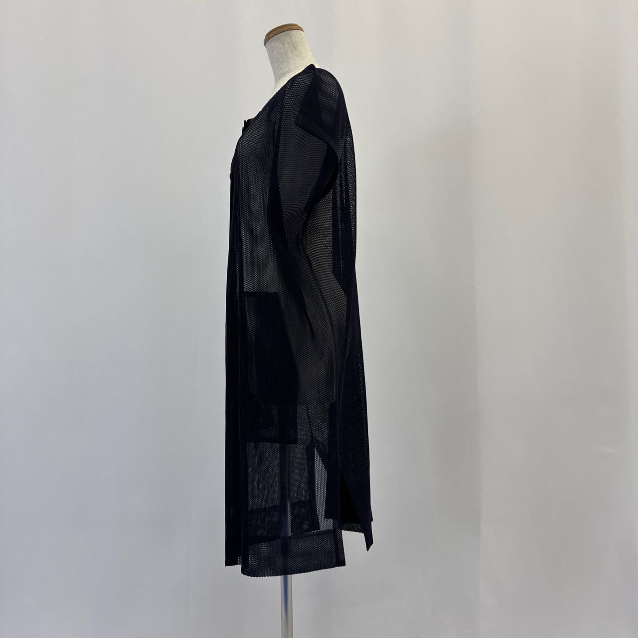プリーツプリーズ　ロングベスト 美品 ISSEY MIYAKE PLEATS PLEASE プリーツプリーズ ニットベスト