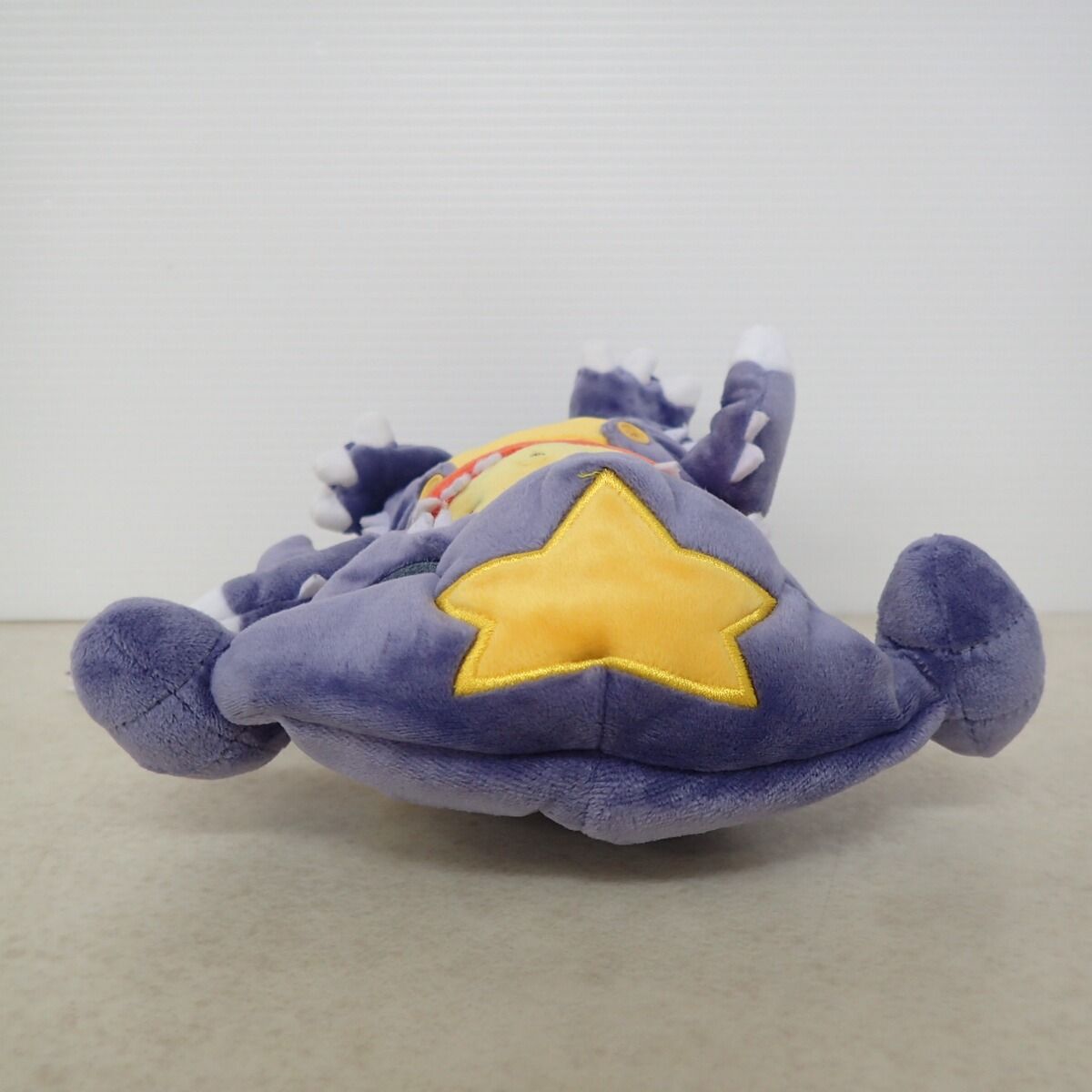 ポケモン　ぬいぐるみ　ガブリアスマニアなピカチュウ　紙タグ有り ポケモンセンター ぬいぐるみ ガブリアスマニアなピカチュウ 紙タグ付