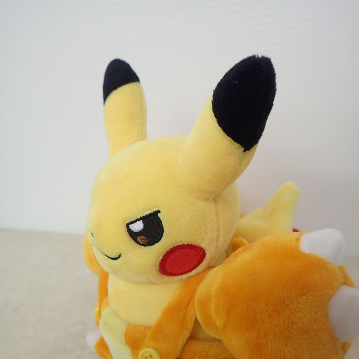 ポケモンセンター ぬいぐるみ リザードンマニアなピカチュウ 紙タグ付