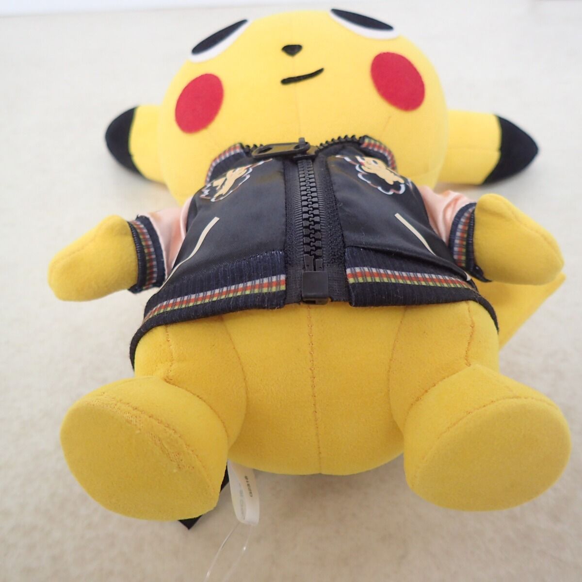 【ポケモンセンター限定】ピカチュウ スカジャン　ぬいぐるみ　ポケモンタイム ポケモンセンター ぬいぐるみ Pokemon time スカジャン ピカチュウ 紙