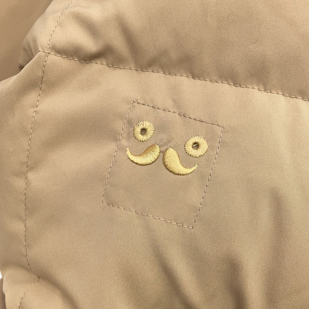 A BATHING APE アベイシングエイプ ベージュ 007DNK801302M ダウン