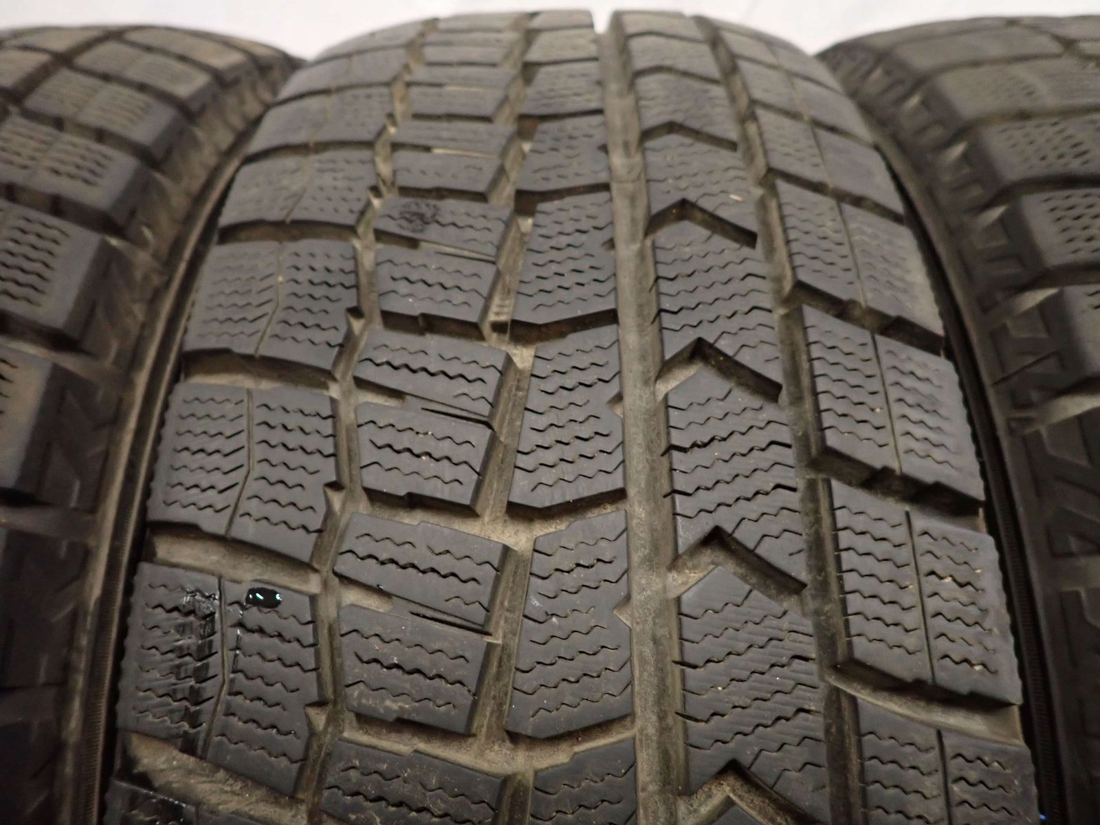 冬4本SET 会社宛 送料無料 195/65R15 91Q ダンロップ WINTER MAXX WM02 2023年製 ウィッシュ ヴォクシー ステップワゴン セレナ NO,I2174