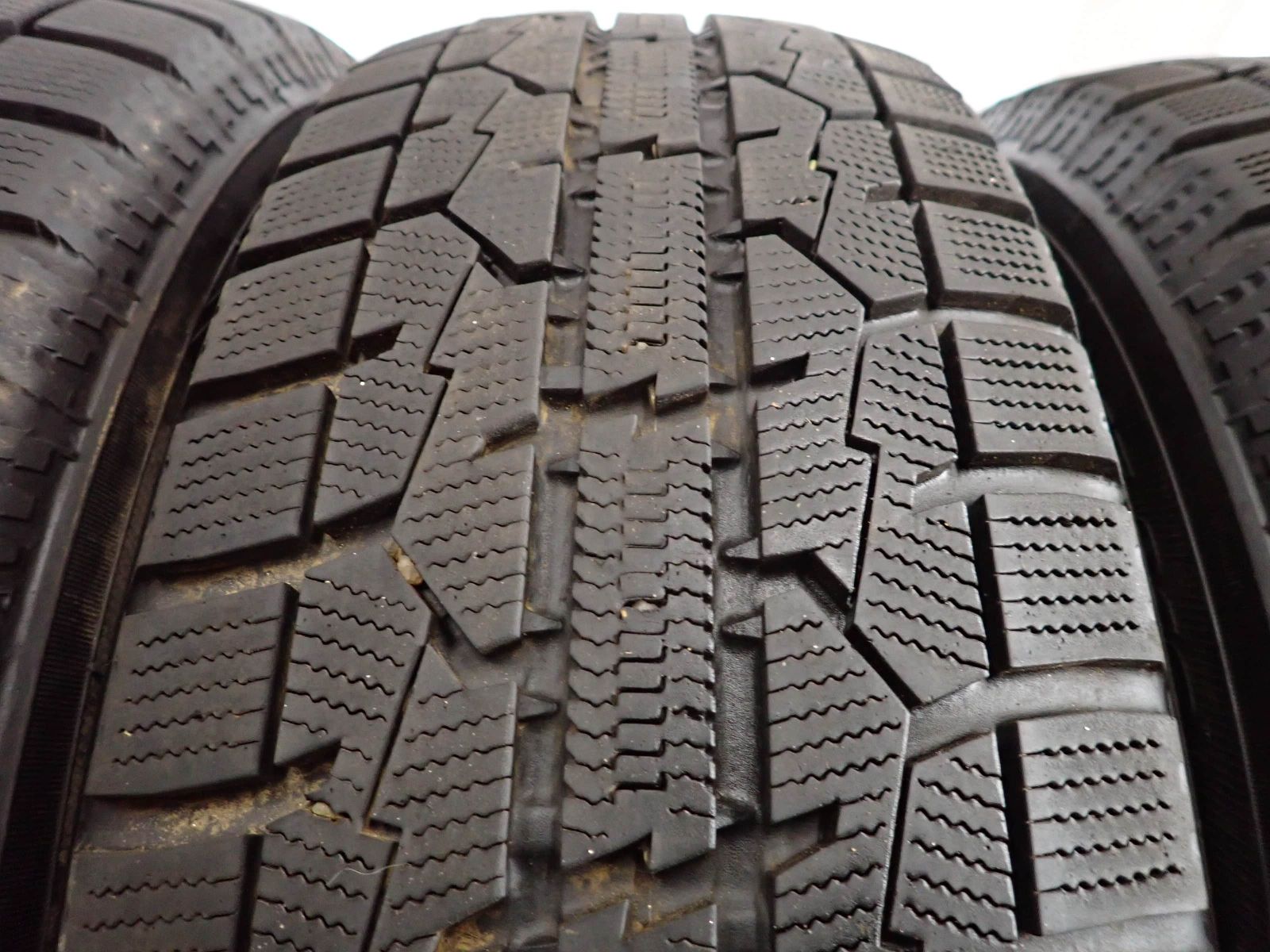 冬4本SET 会社宛送料無料 195/65R15 91Q トーヨー オブザーブ ガリット