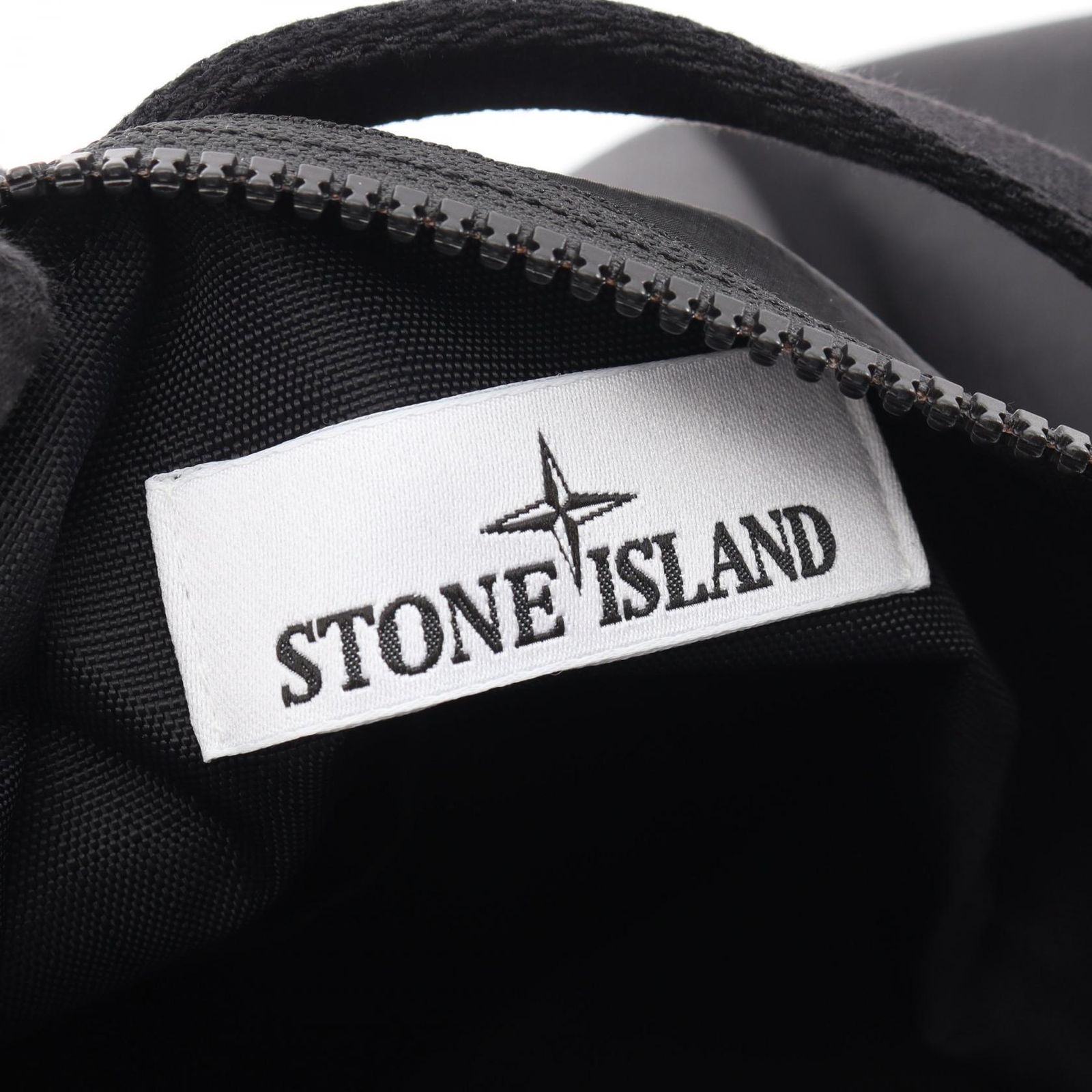 ストーンアイランド STONE ISLAND ハンドバッグ ロゴパッチ 2WAY