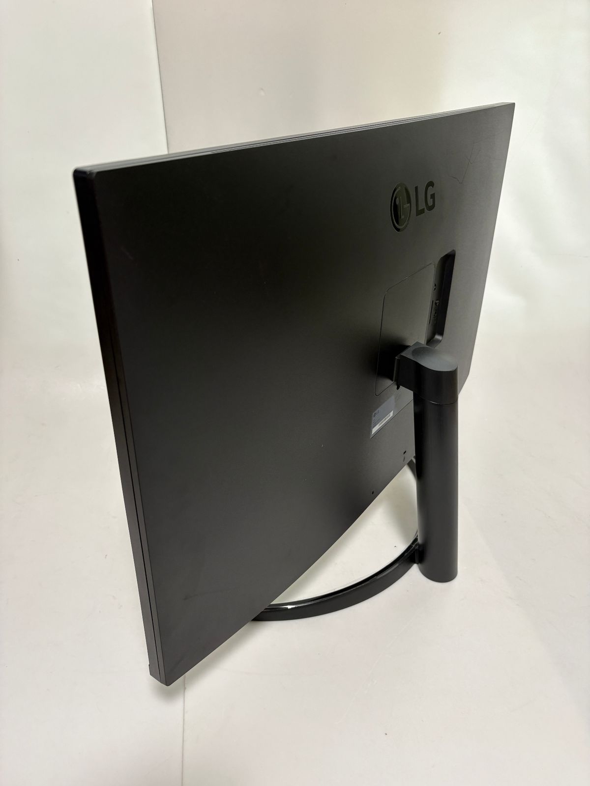 中古】LG 31.5インチ 4K液晶モニター 32UR500K-B HDR10 - メルカリ