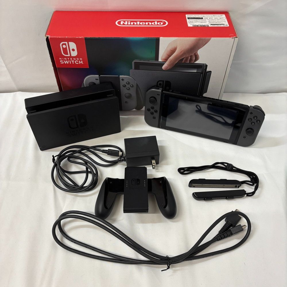 ◇任天堂 Switch グレー 本体 675 - メルカリ