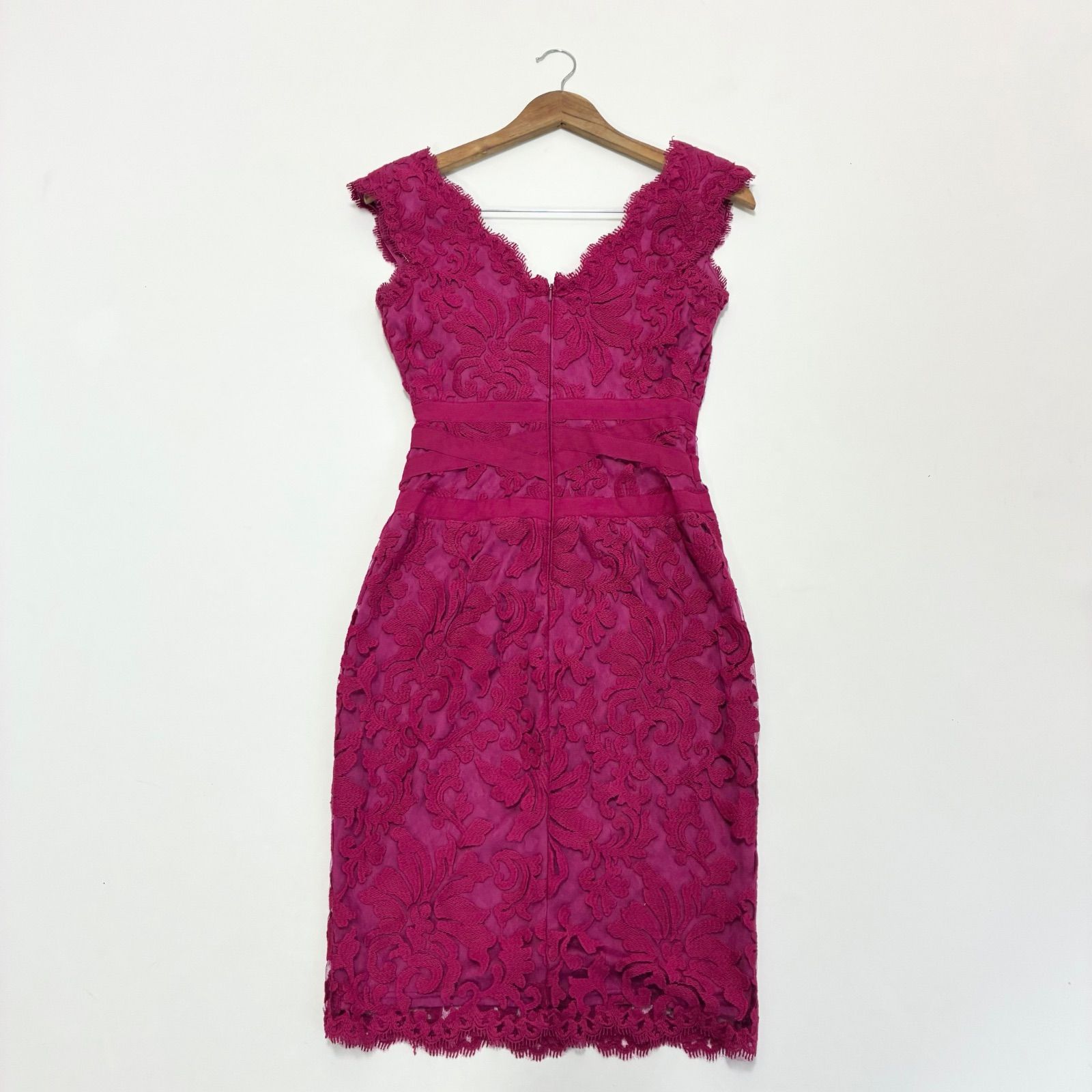 TADASHI SHOJI タダシショージ 両V美デコルテミディ丈ワンピース 2
