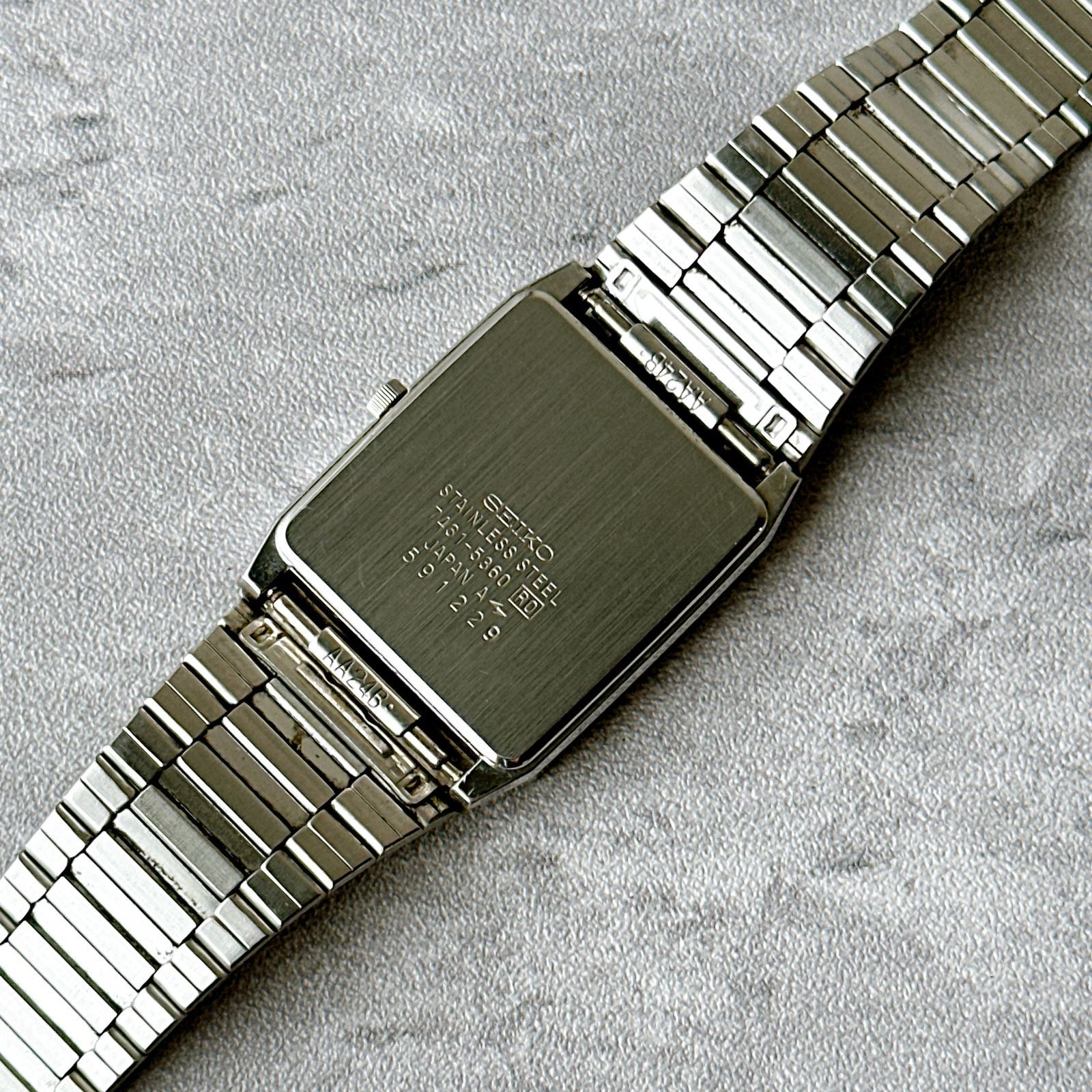 セイコー ヴィンテージ タンク 美品 動作未確認 7431-5110 メンズ SEIKO セイコー Quartz 7431-5360 ブラックダイヤル 純正ブレス