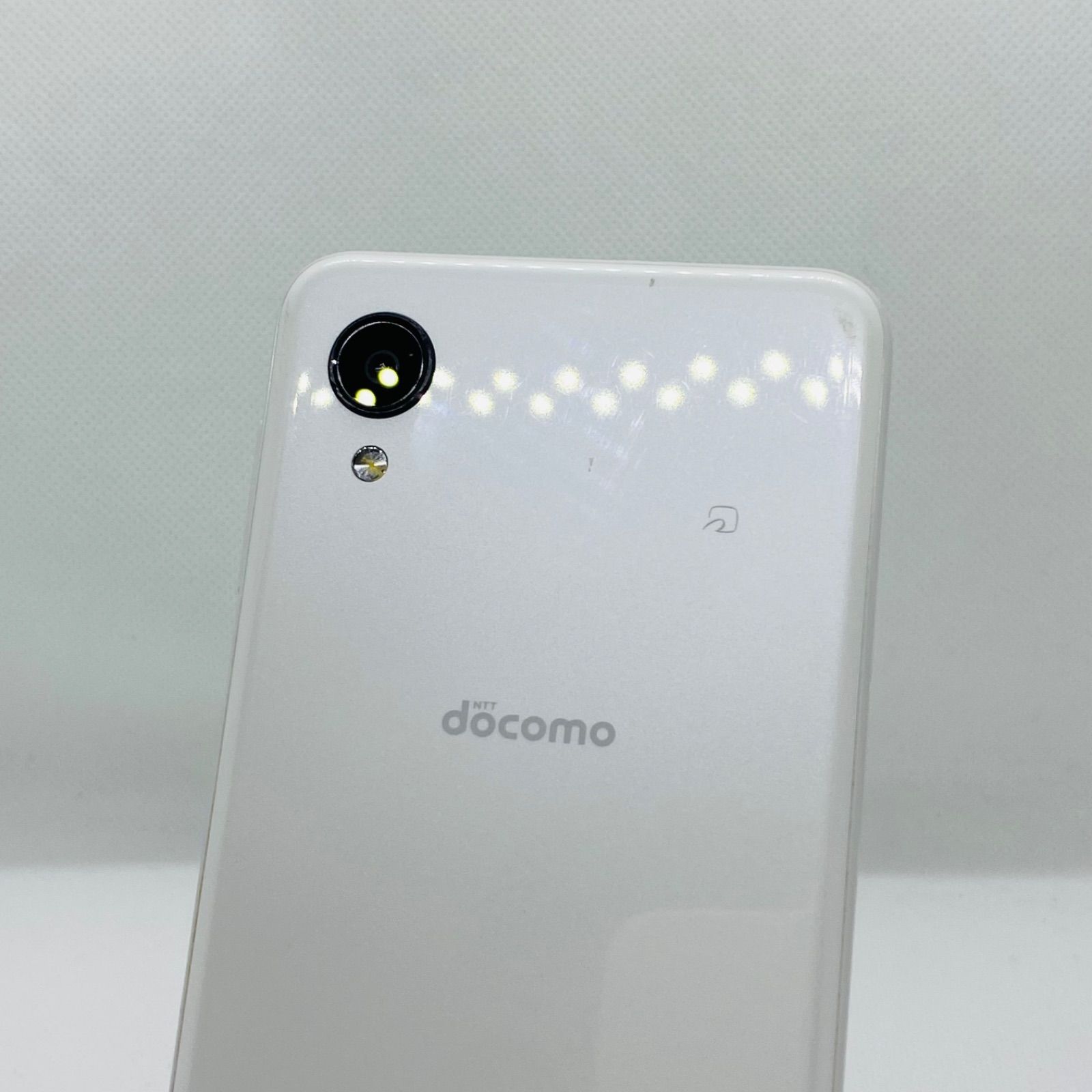 中古 Galaxy A23 5G SC-56C 64GB ホワイト docomo - メルカリ