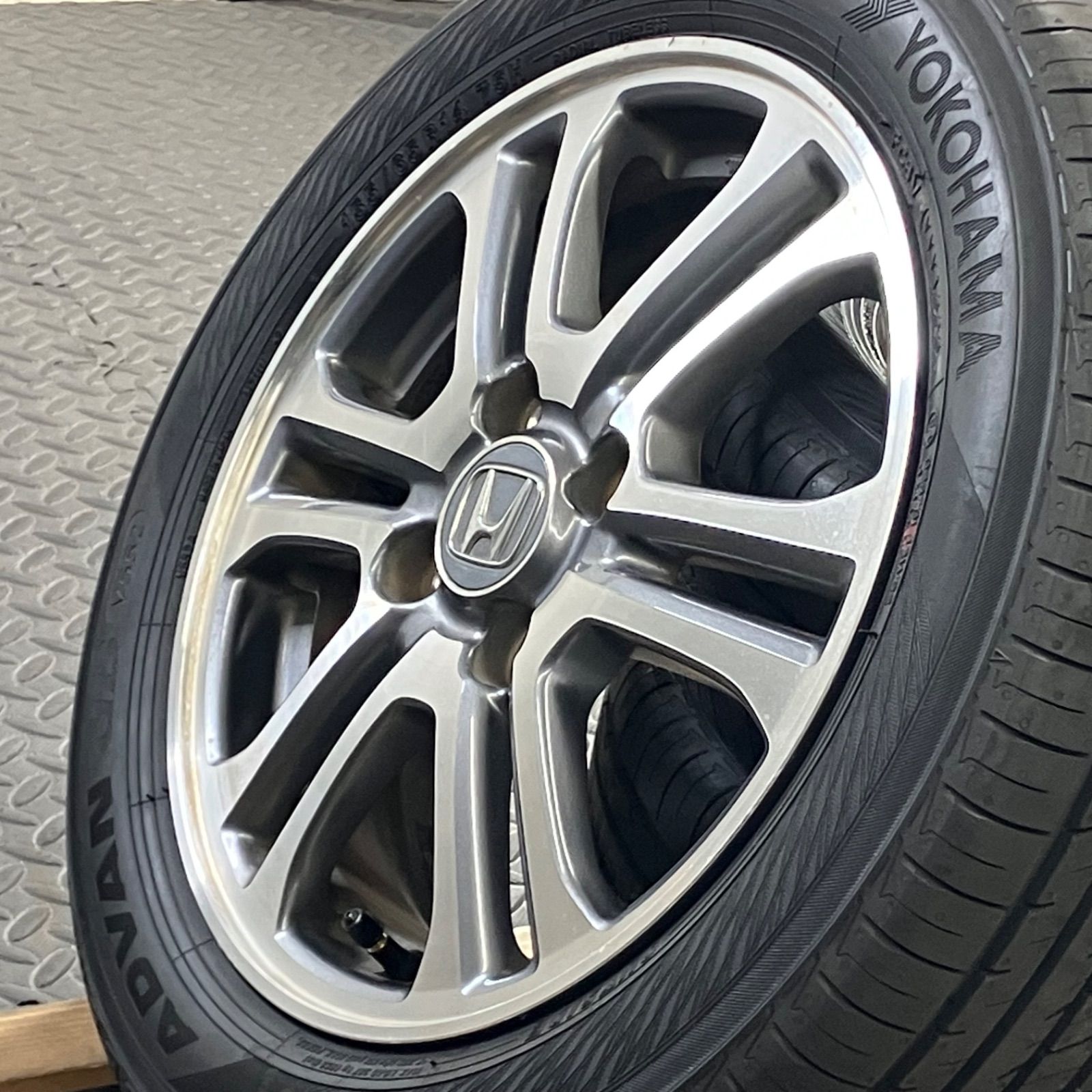 23年製 新品タイヤ 155/65R14 ヨコハマ アドバンdB V552 ホンダ N-BOX