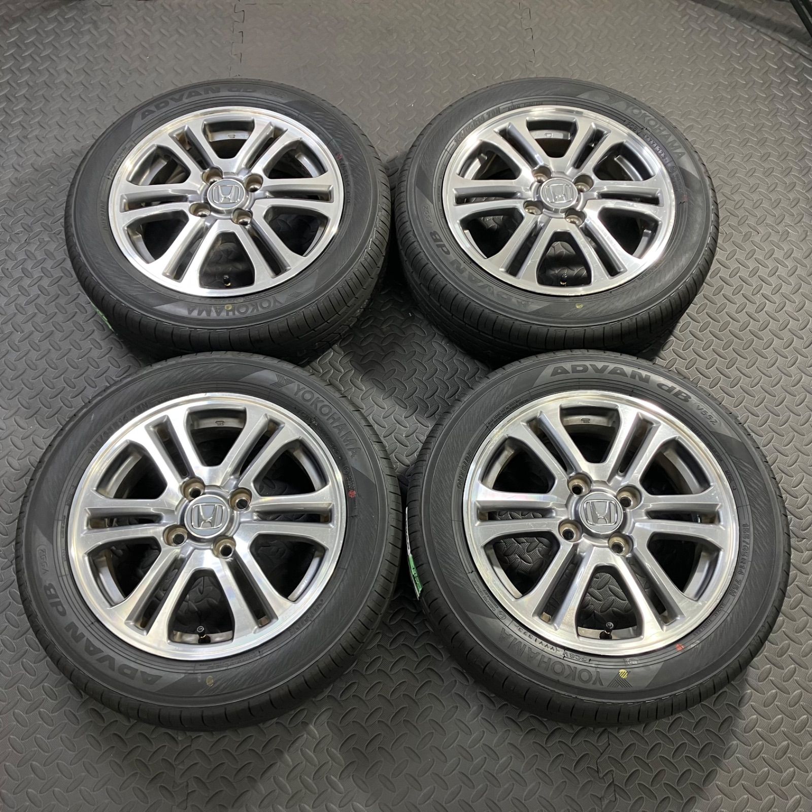 23年製 新品タイヤ 155/65R14 ヨコハマ アドバンdB V552 ホンダ N-BOX