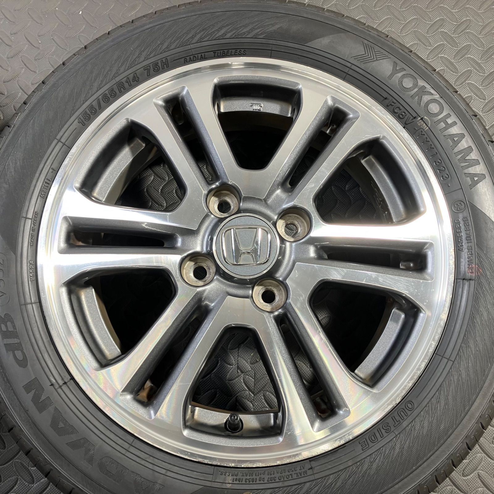 23年製 新品タイヤ 155/65R14 ヨコハマ アドバンdB V552 ホンダ N-BOX