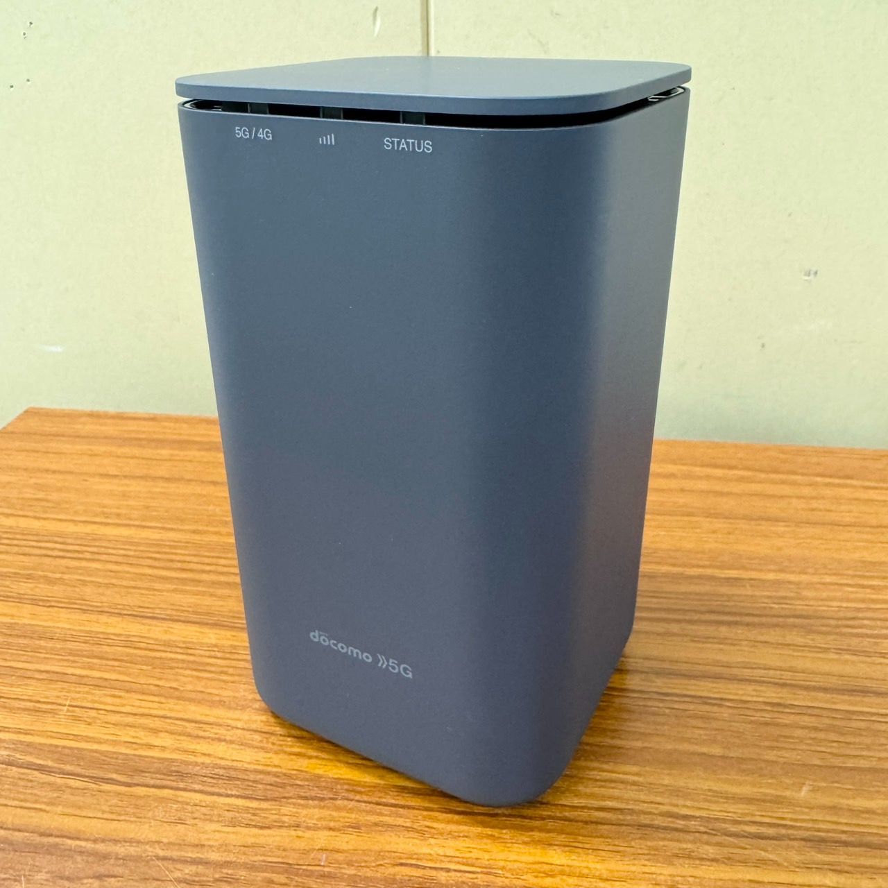A【通電のみ確認OK・初期化済み】docomo home 5G ドコモ ホーム