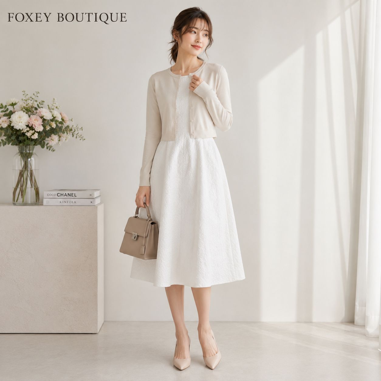 【美品 / 上質ウール100％の定番アイテム】FOXEY BOUTIQUE / フォクシーブティック 38「S〜細身Mサイズ相当」ナチュラル ニットカーディガン ショート丈 冷房対策から秋冬のレイヤードまで ロングシーズン