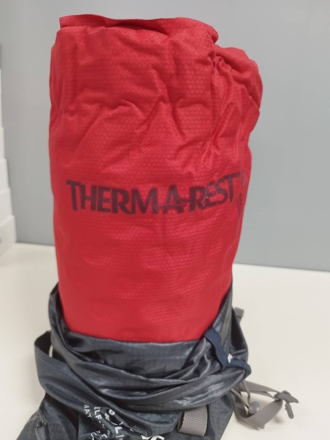 未使用に近い】Thermarest プロライトプラス WR/自動膨張マット - メルカリ