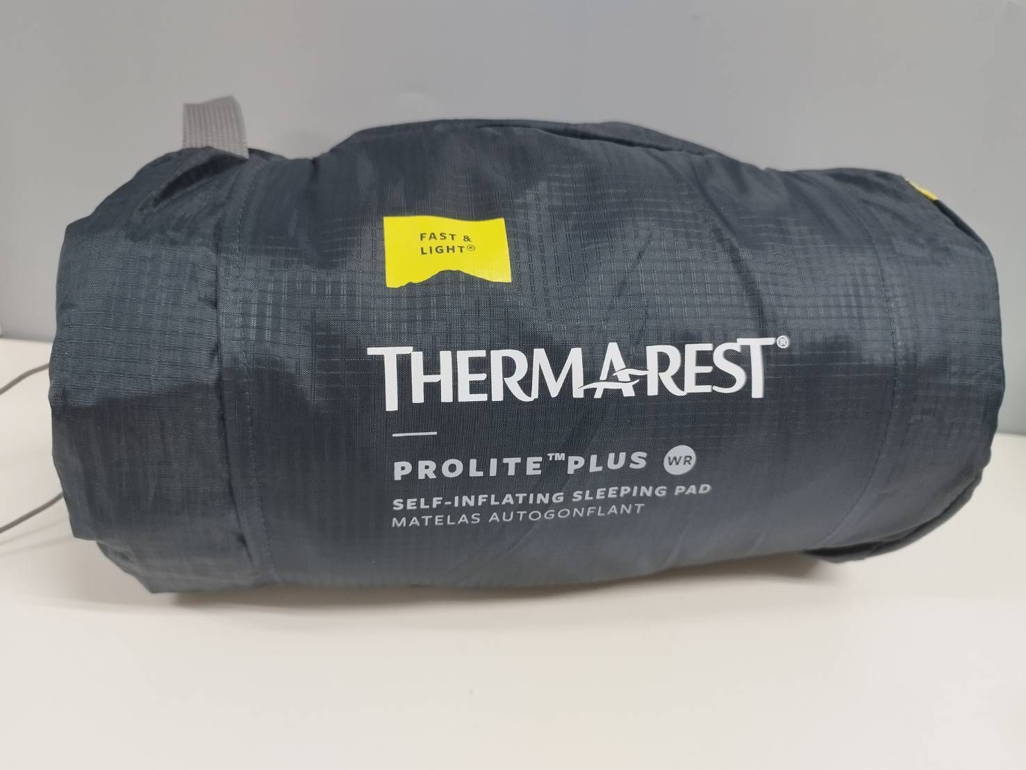 未使用に近い】Thermarest プロライトプラス WR/自動膨張マット - メルカリ