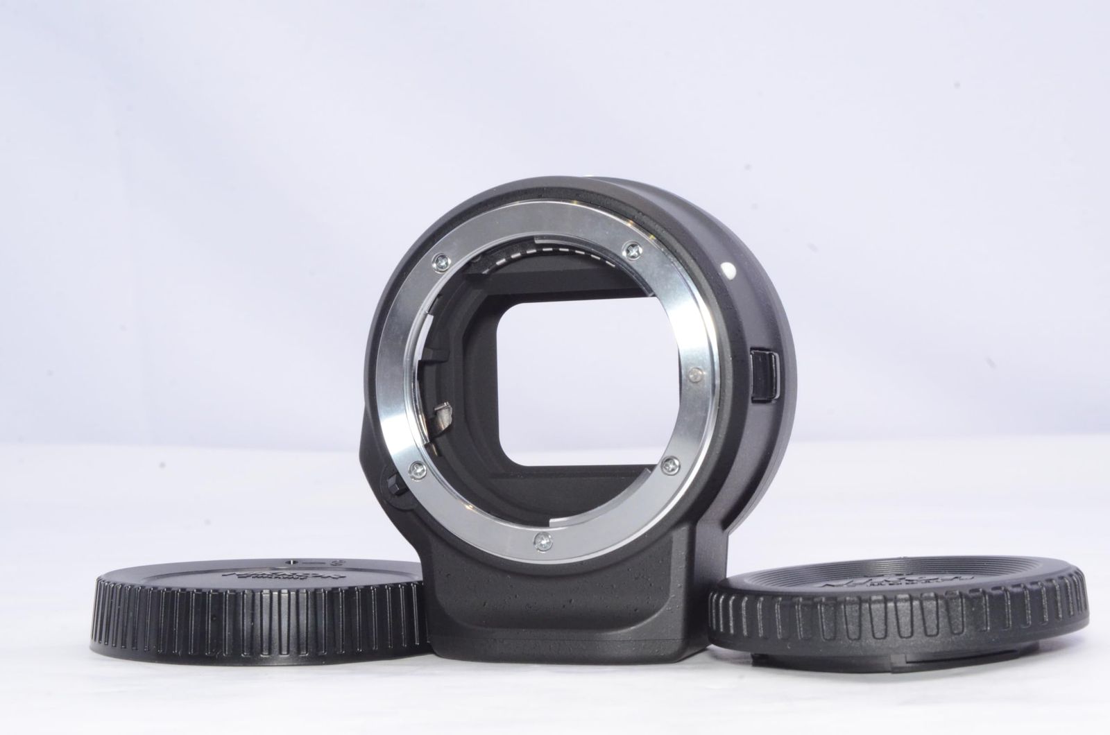 Nikon FTZ マウントアダプター（F→Z） 動作確認済み フロント/リアキャップ 三脚座 14,800円