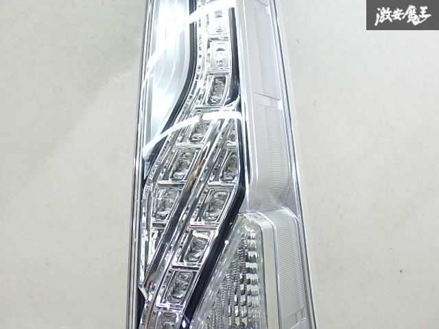 点灯OK！】NISSAN 日産 ニッサン 純正 C26 セレナ 後期 テールライト