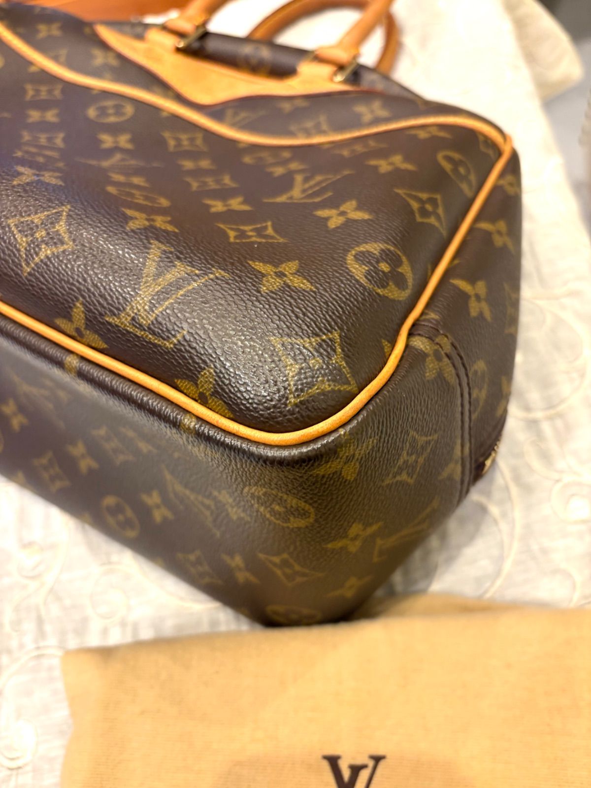 ルイヴィトン モノグラム ドーヴィル ハンドバッグ LOUIS VUITTON