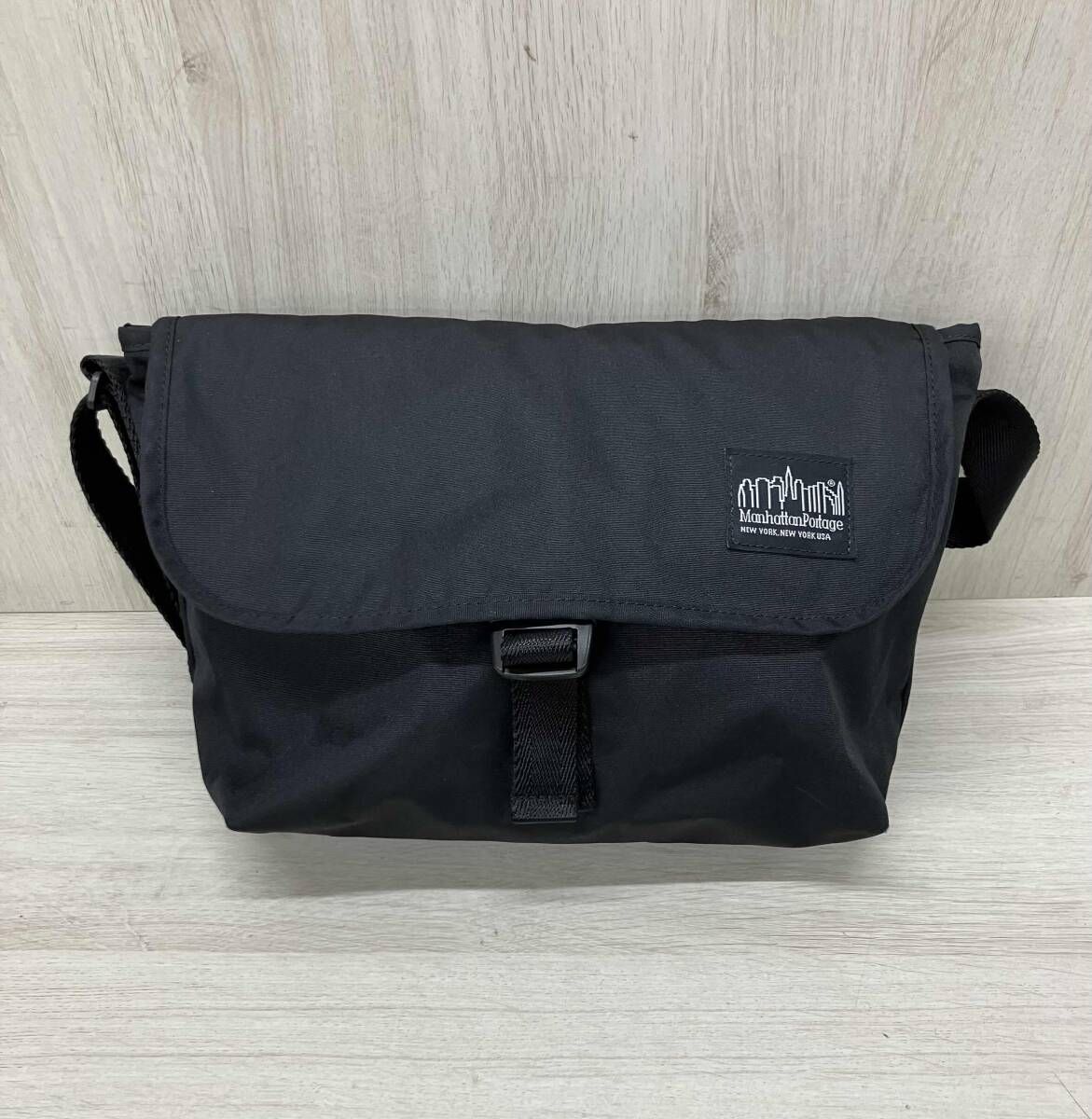manhattan portage BLACK LABEL/マンハッタンポーテージ ブラックレーベル/ショルダーバッグ/standard messenger bag(XS)/ブラック