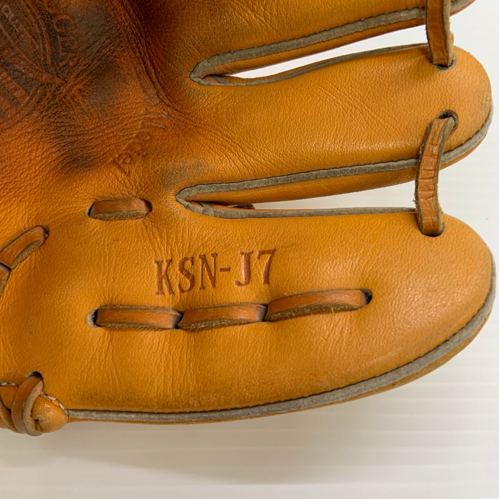 久保田スラッガー KUBOTA SLUGGER KSN-J7 少年軟式 子ども オールラウンド グローブ グラブ 右投げ  中古品  野球 9125 久保田スラッガー KUBOTA SLUGGER KSN-J7 少年軟式 子ども オール