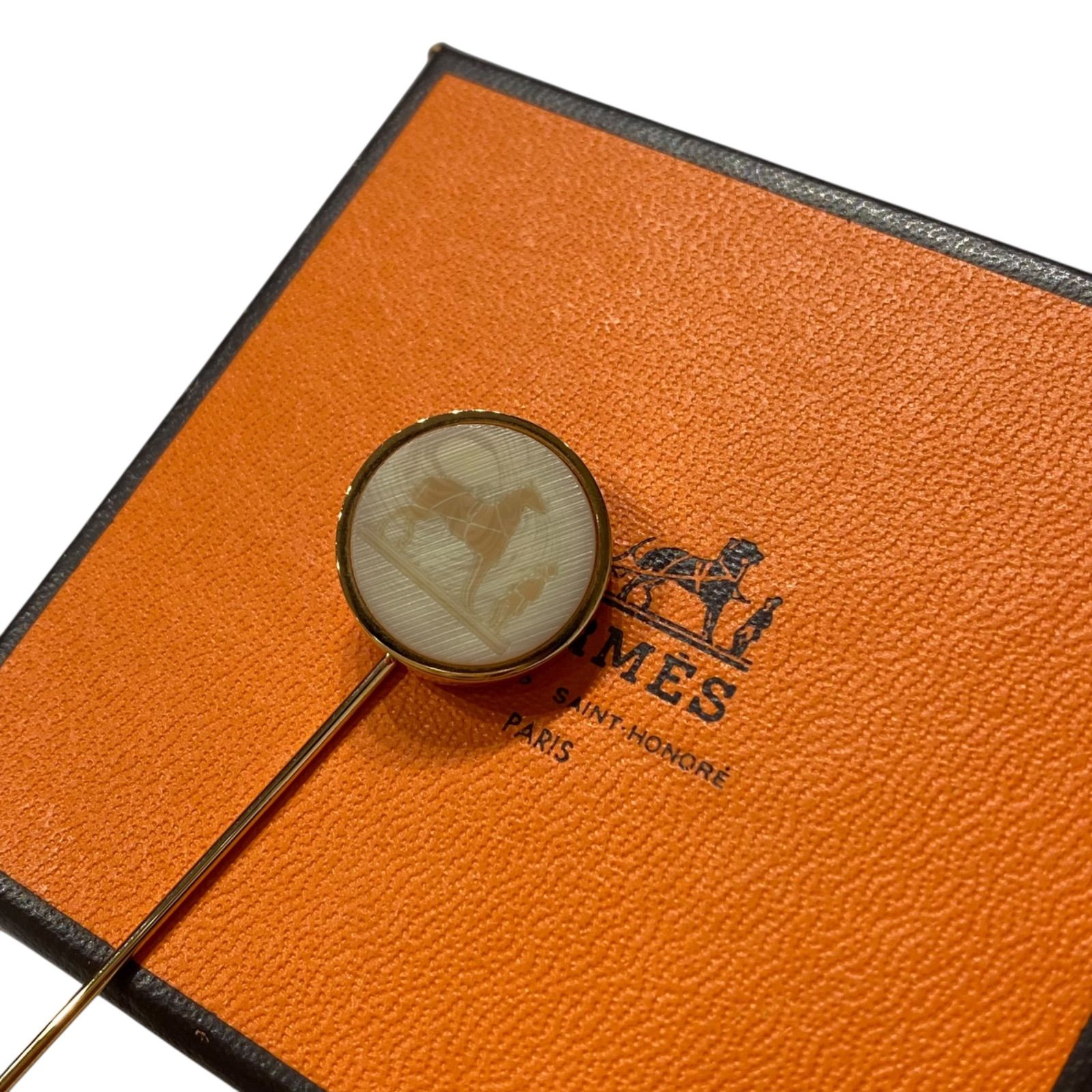 エルメス ピンブローチ コロゾ セリエ ゴールド金具 HERMES