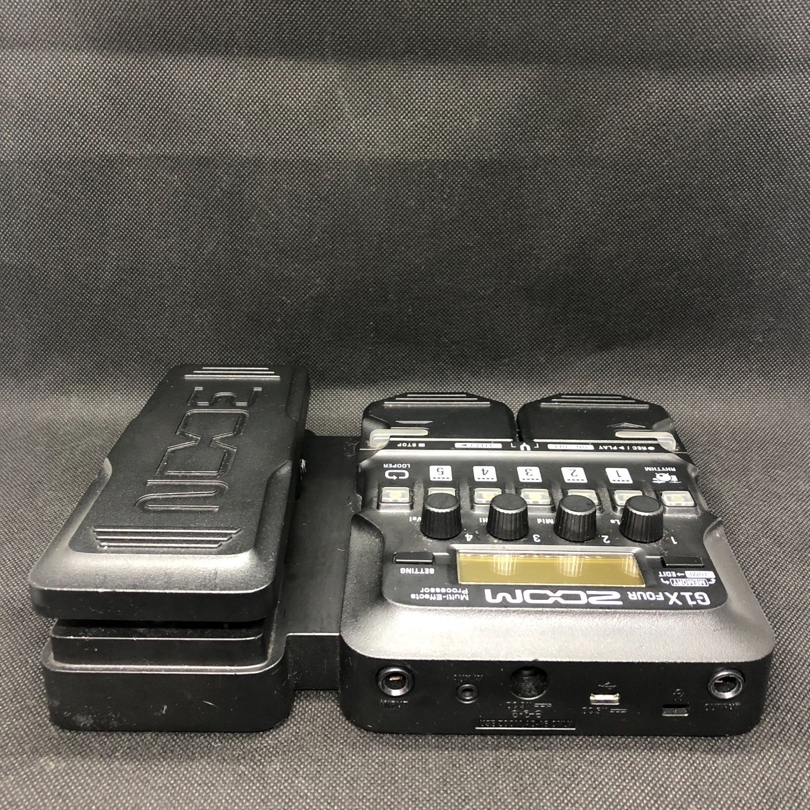 ZOOM G1X four Multi-Effects Processor AA74G134600 f146 - メルカリ