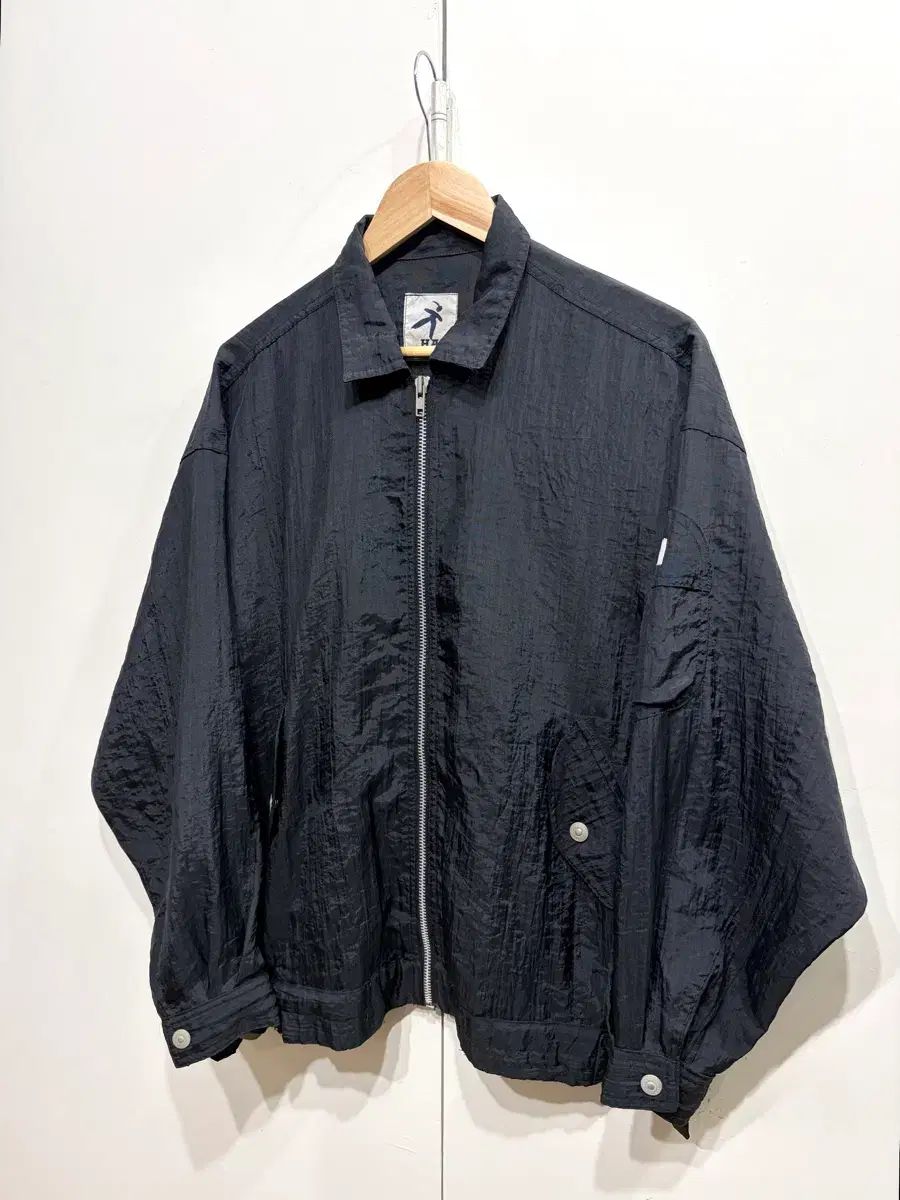 ISSEY MIYAKE イッセイミヤケ ハイ ナイロン ブルゾン ジャケット