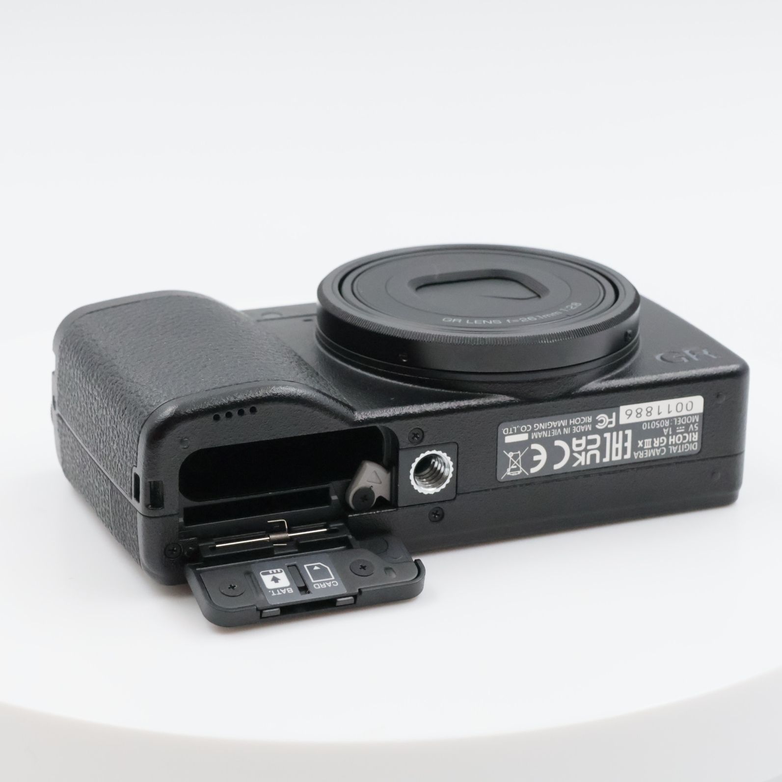 □シャッター数5306枚！極上品□ RICOH GRIIIx コンパクトデジタル