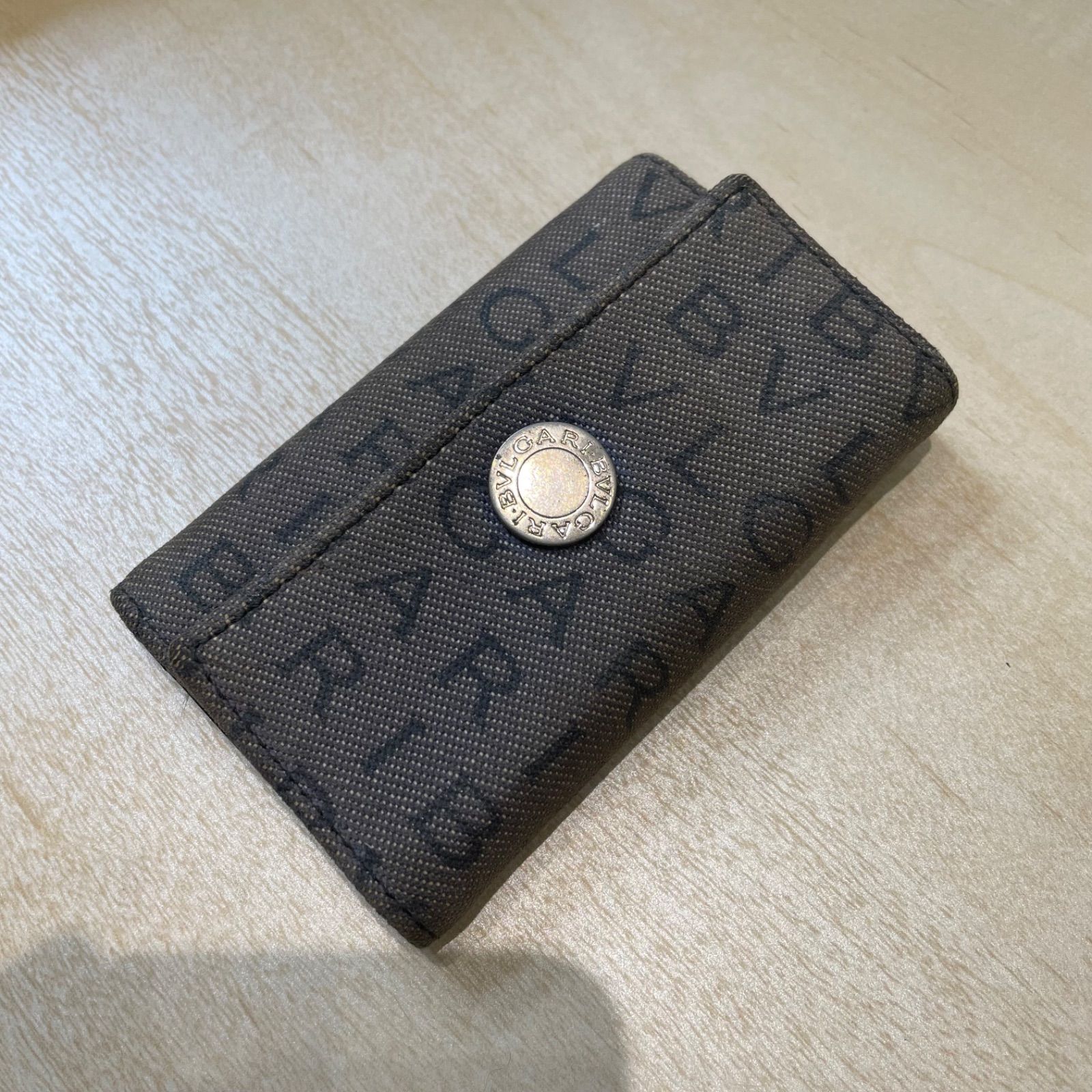 ブルガリ BVLGARI キーケース ロゴマニア キャンバス レザー ブラウン