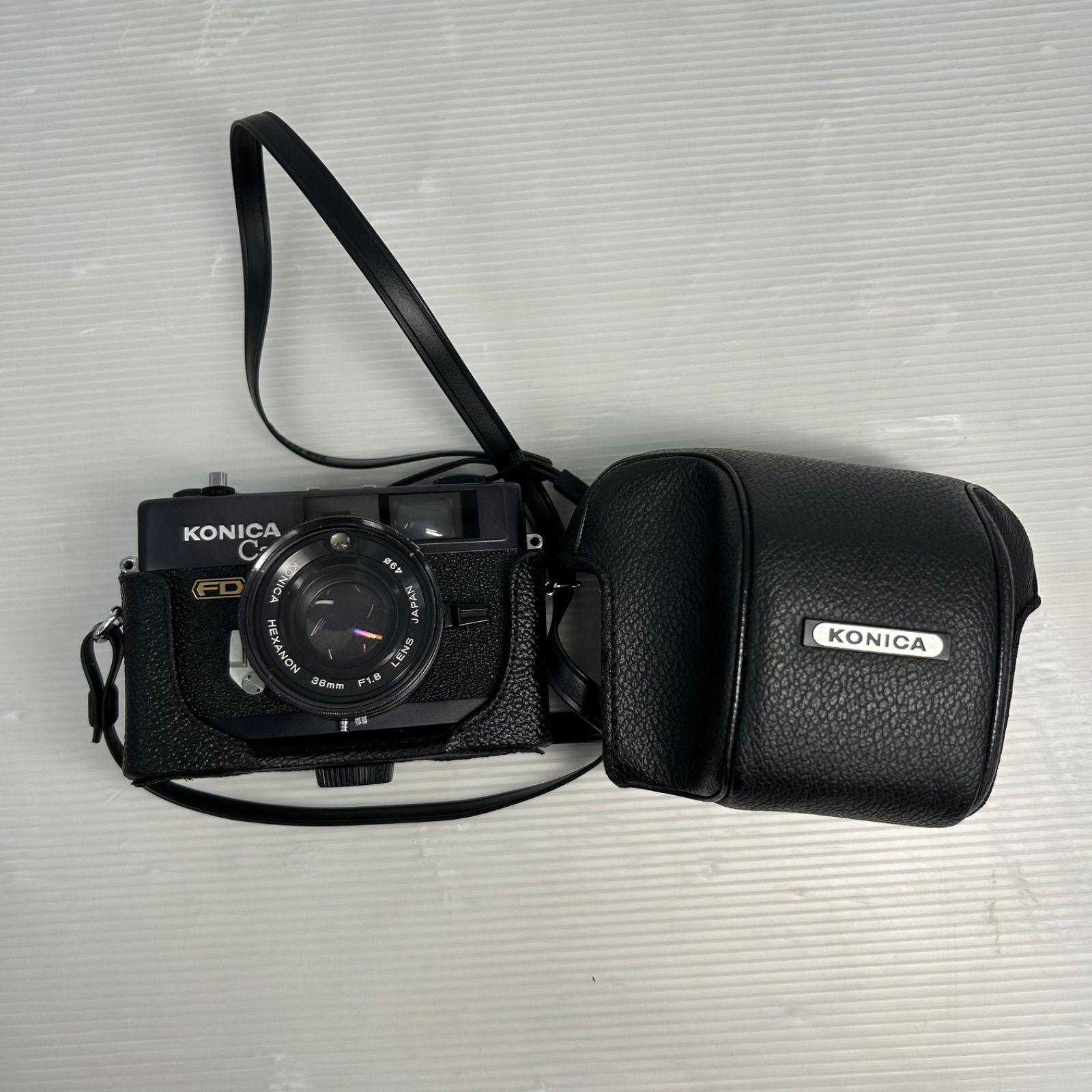 ☆KONICA コニカ ☆C35 FD ブラック フィルムカメラ ケース付 - メルカリ
