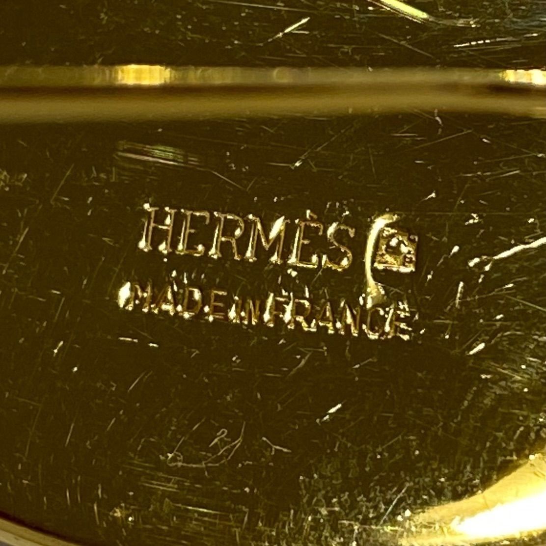 HERMES エマイユ 七宝焼 ブローチ 馬車 ゴールド×ブラック×ブルー