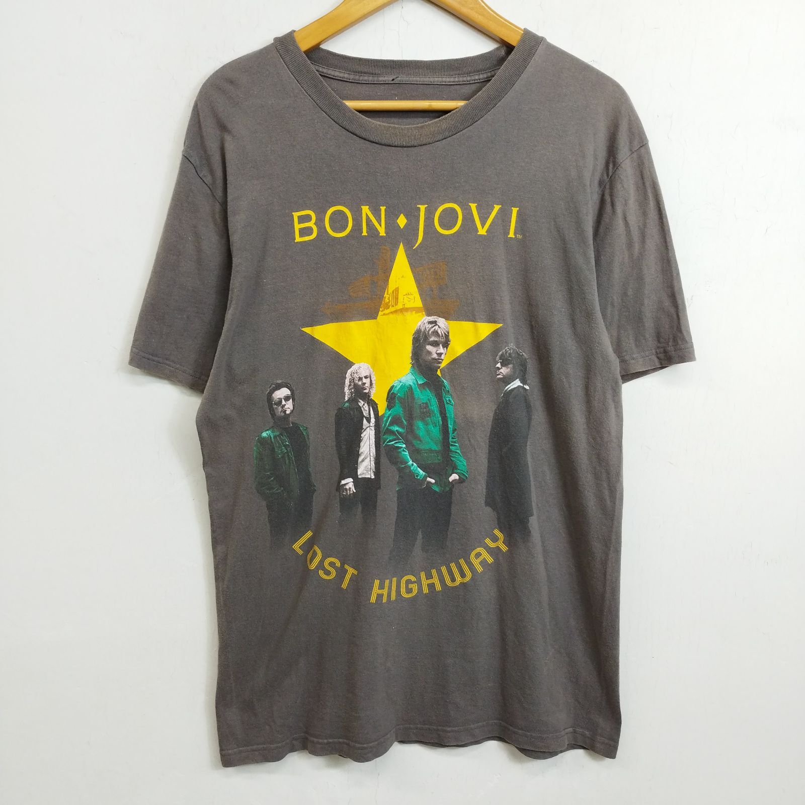 新品 未使用 BONJOVI 当時物 BOUNCEツアー2003'Tシャツ 新品 未使用 BONJOVI 当時物 BOUNCEツアー2003' 公式Tシャツ 中古
