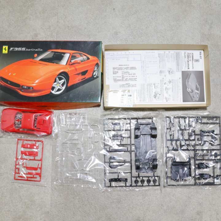 中古 未開封 プラモデル 1/24 フジミ フェラーリ F355 ベルリネッタ