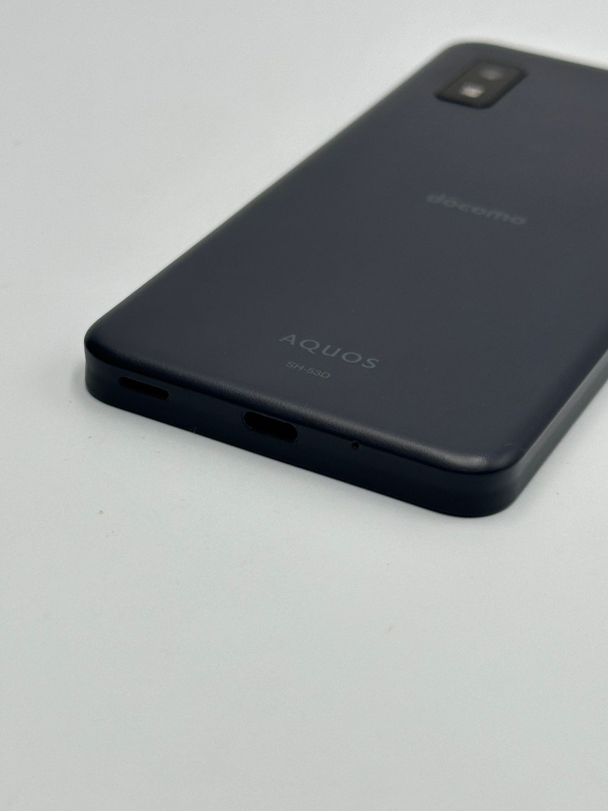 中古B AQUOS wish3 SH-53D ブラック SIMフリー - メルカリ