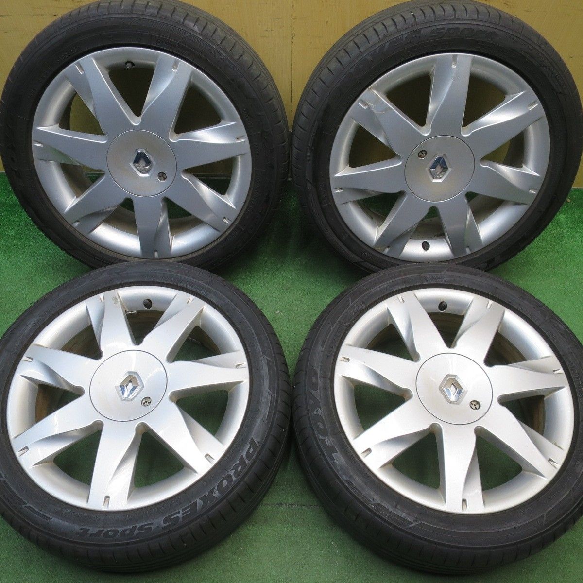4本価格!23年◎ルノー メガーヌ 純正 205/50R17 トーヨー プロクセス スポーツ 17インチ PCD100/4H◎6060501NJノ