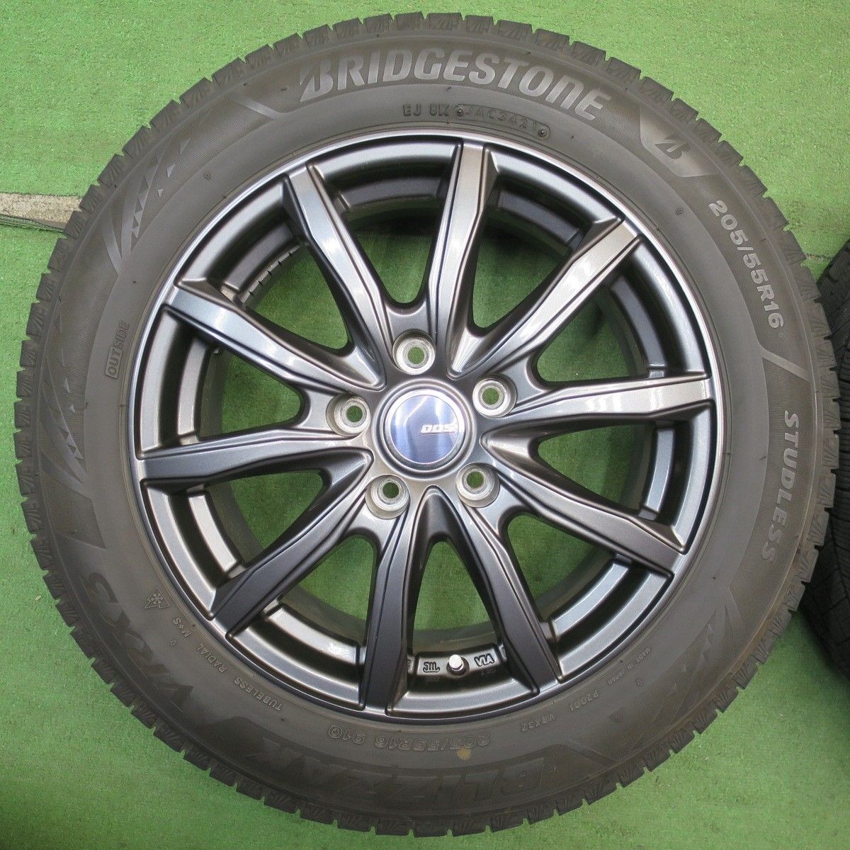 キレイ◎スタッドレス 205/55R16 ブリヂストン ブリッザック VRX3