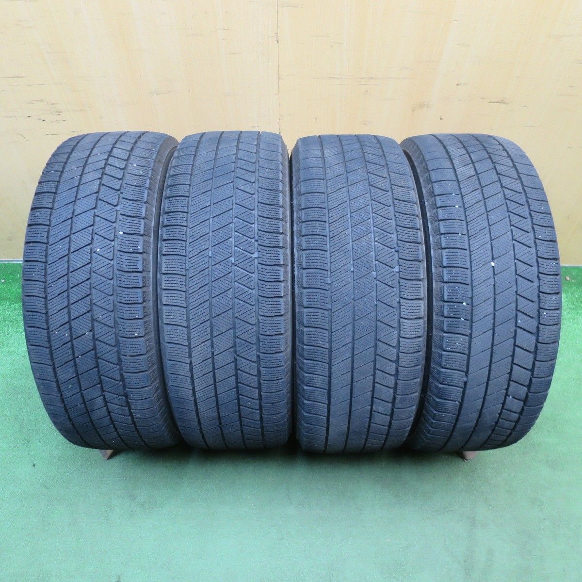 キレイ◎スタッドレス 205/55R16 ブリヂストン ブリッザック VRX3