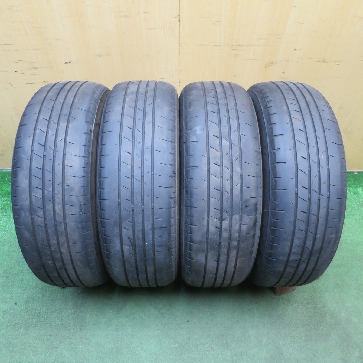 4本価格！24年◎トヨタ 80系 ノア ヴォクシー 純正 195/65R15