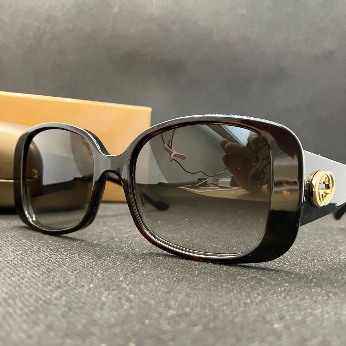 GUCCI　サングラス　GG3033/S　インターロッキングG　2631
