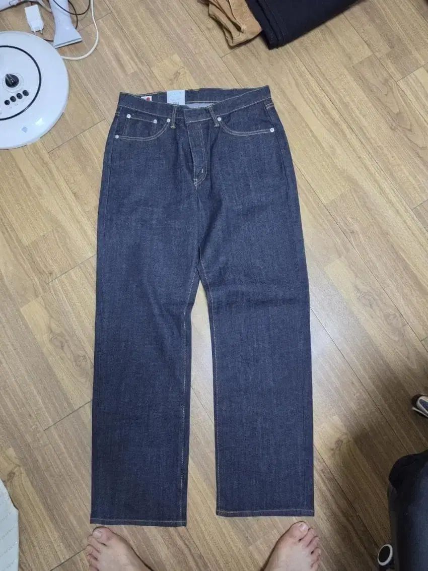 EDWIN 503 ルーズストレート 32サイズ
