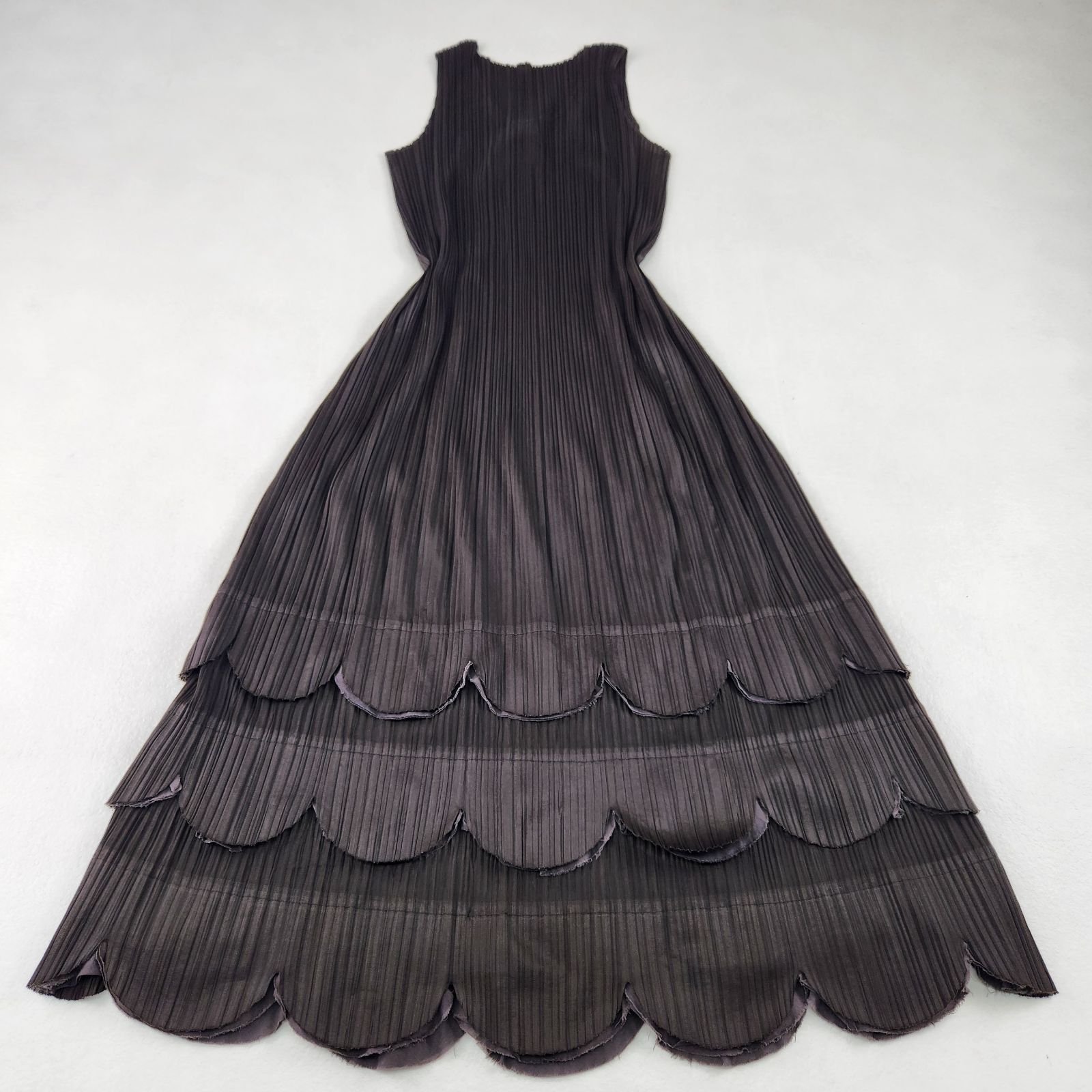 PLEATS PLEASE ロングワンピース プリーツプリーズ ISSEY MIYAKE