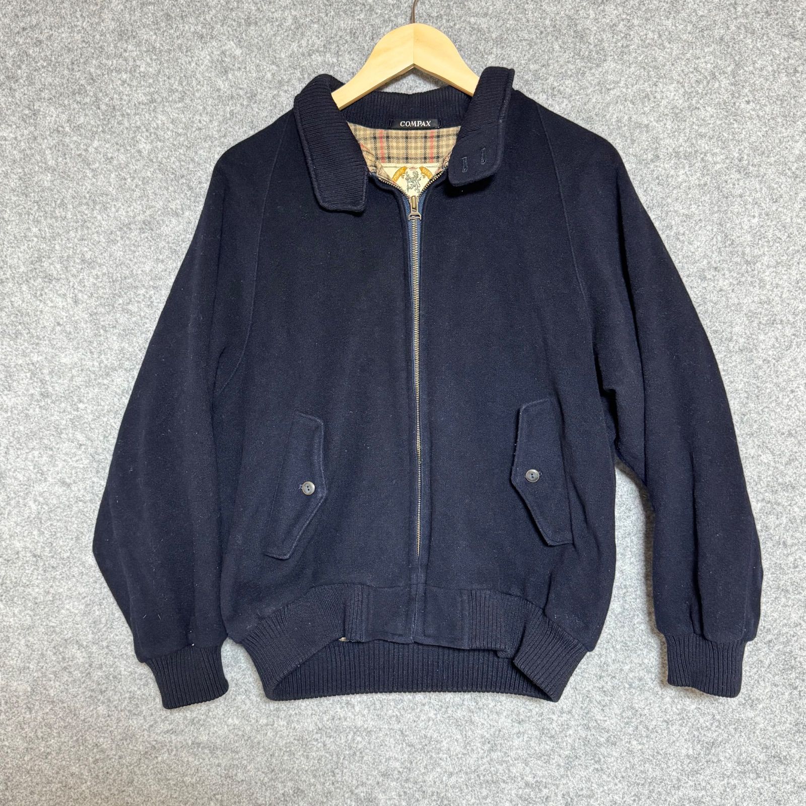 COMPAX（コンパックス）裏地チェック柄ウールスイングトップ