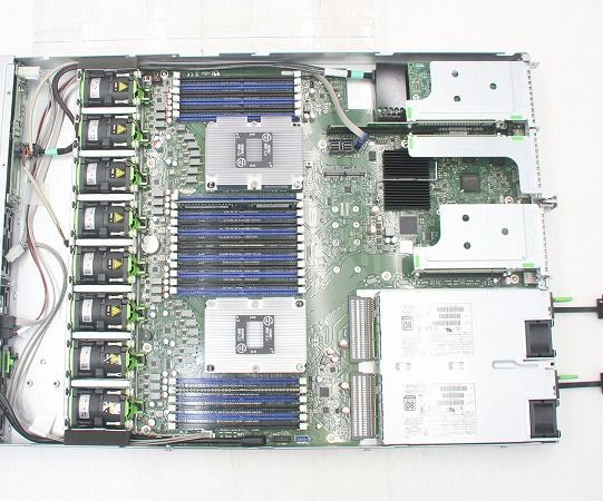 富士通 PRIMERGY RX2530 M4 Xeon Silver 4112 2.6GHz(8スレッドCPUx2基
