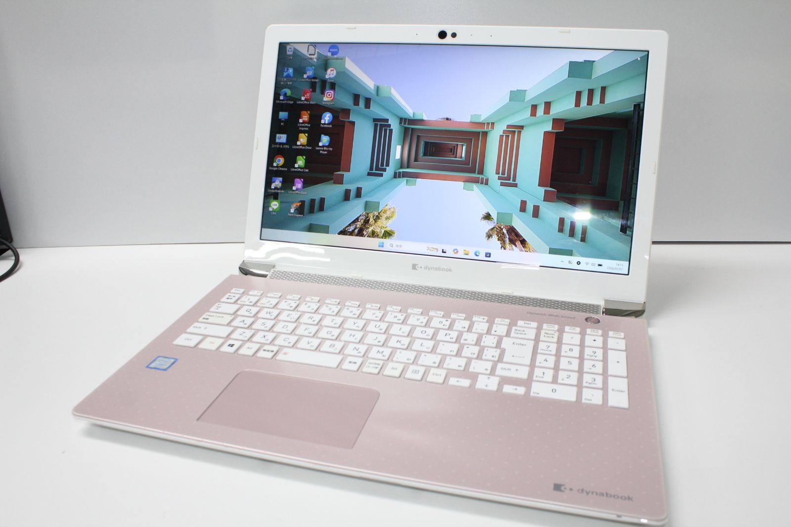 東芝 dynabook T7 i7/16GB/SSD+HDD 中古ノートPC - メルカリ