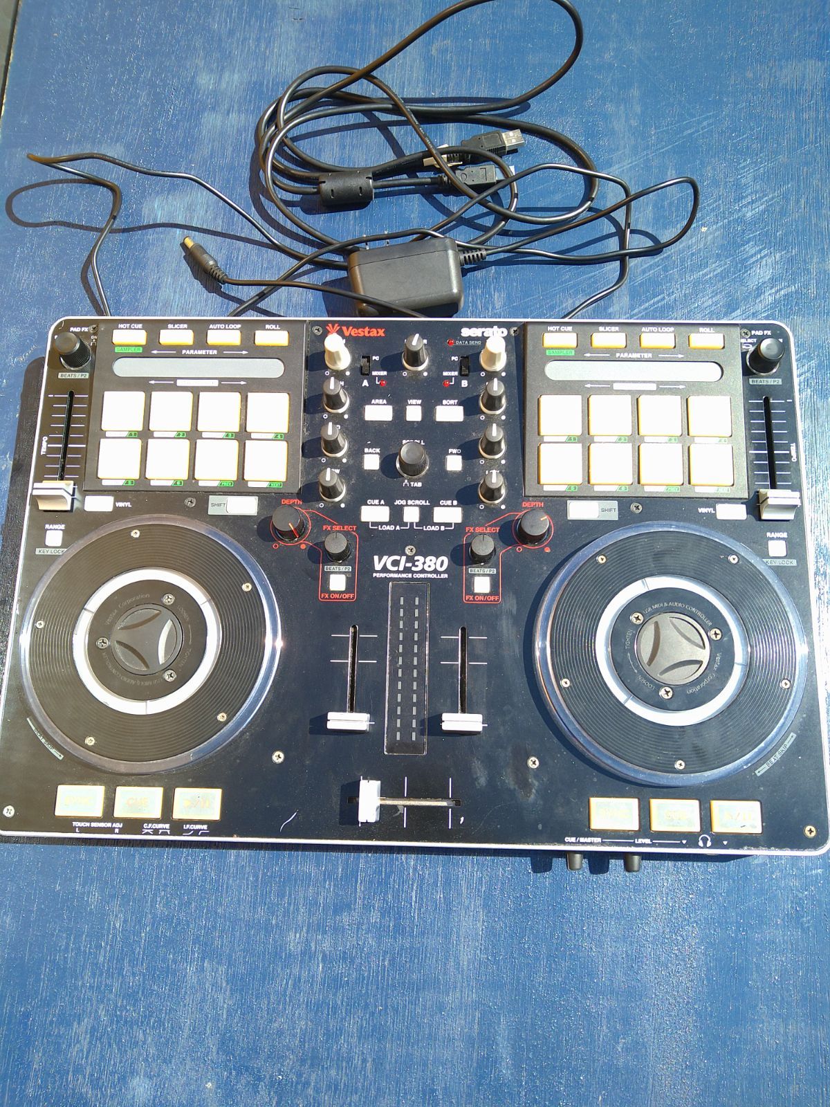 VCI-380 DJコントローラー 本体とケーブル vestax VCI-380 DJコントローラー Serato DJ対応 USBケーブル・AC