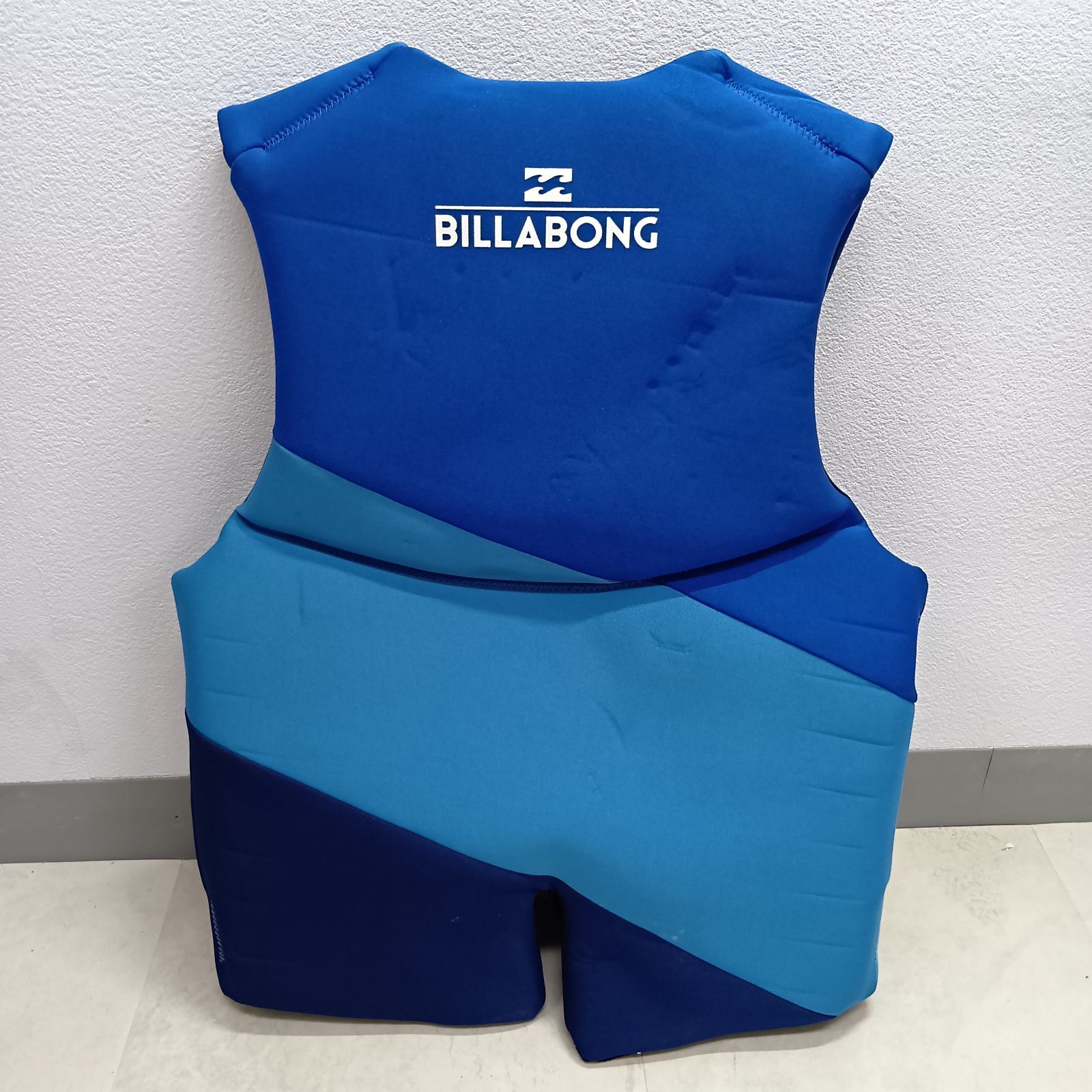 N BILLABONG ビラボン ライフジャケット Sサイズ 大人用 マリンスポーツ