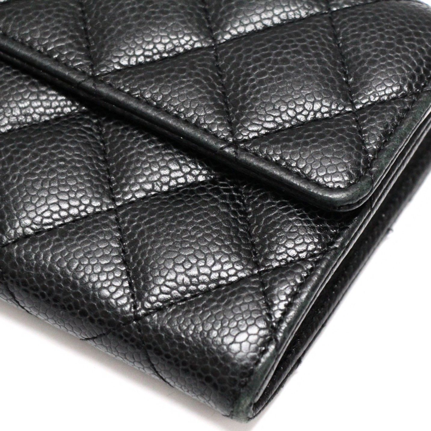 CHANEL ブラック マトラッセ長財布 シャネル CHANEL マトラッセ 二つ折り長財布 キャビアスキン 黒 G金具